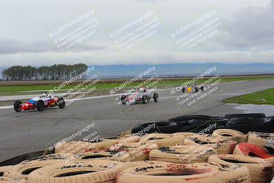 media/Jan-14-2023-CalClub SCCA (Sat) [[d2757389b8]]/Group 5/Race (Sunset)/